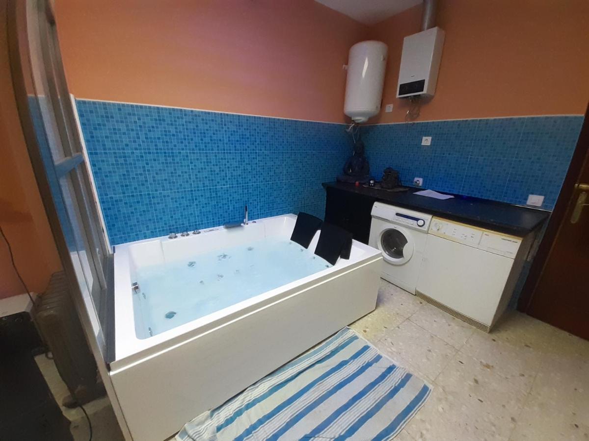 La Sucursal Apartment Cazalegas Luaran gambar